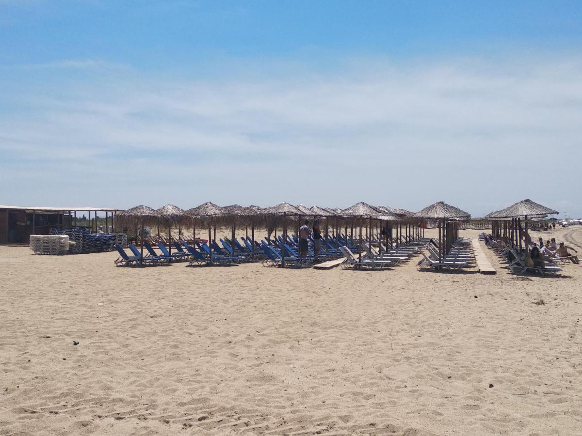 "2Steps From The Beach" Nea Iraklia Bagian luar foto